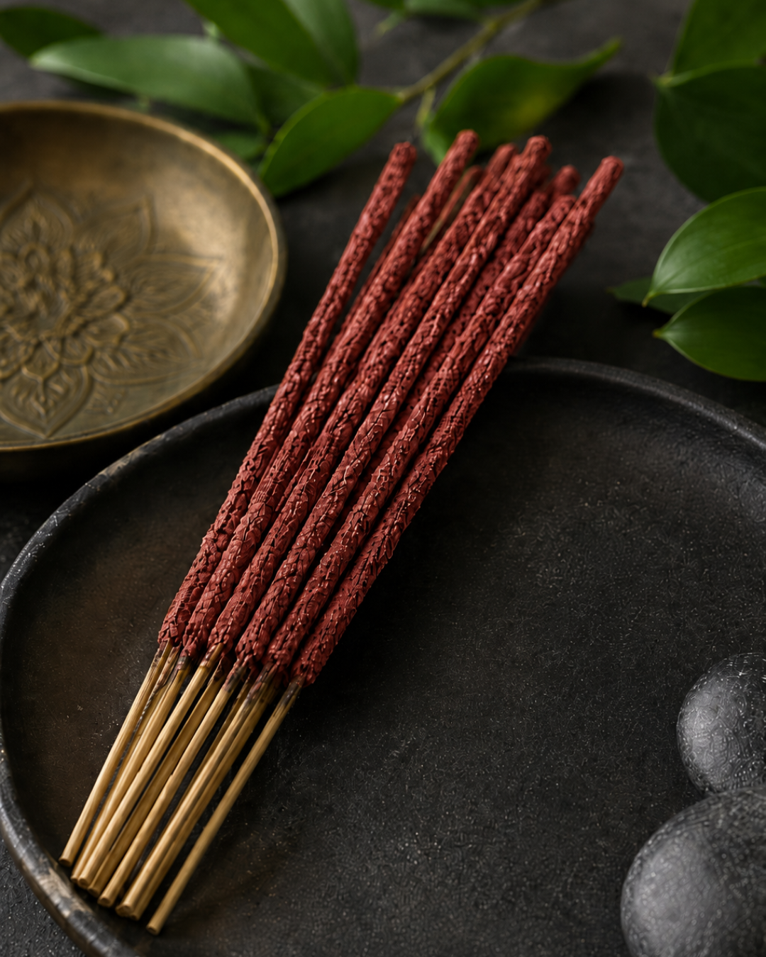 Encens Sang de Dragon LEGBA en bâtonnets rouges, ambiance rituelle et résineuse