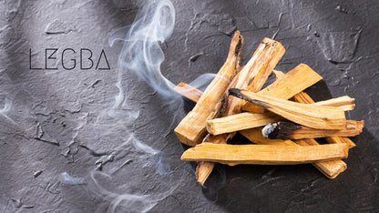Éclats de bois de Palo Santo (Bursera graveolens) pour fumigation